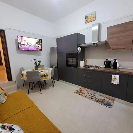 Sunflower Maltese House In * Sliema