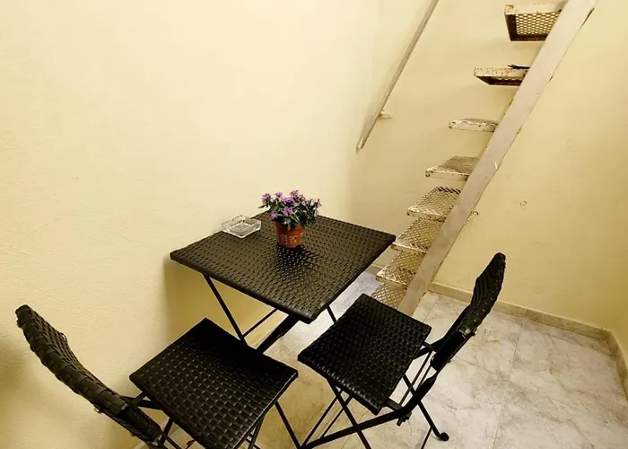 Sunflower Maltese House In Daire *