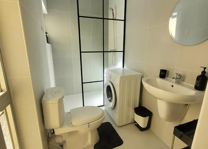 Sunflower Maltese House In Sliema